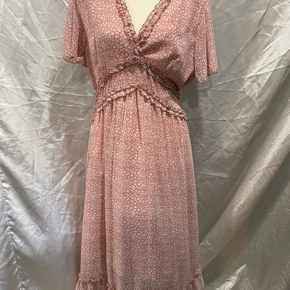Elegant Pink Ruffle Dress